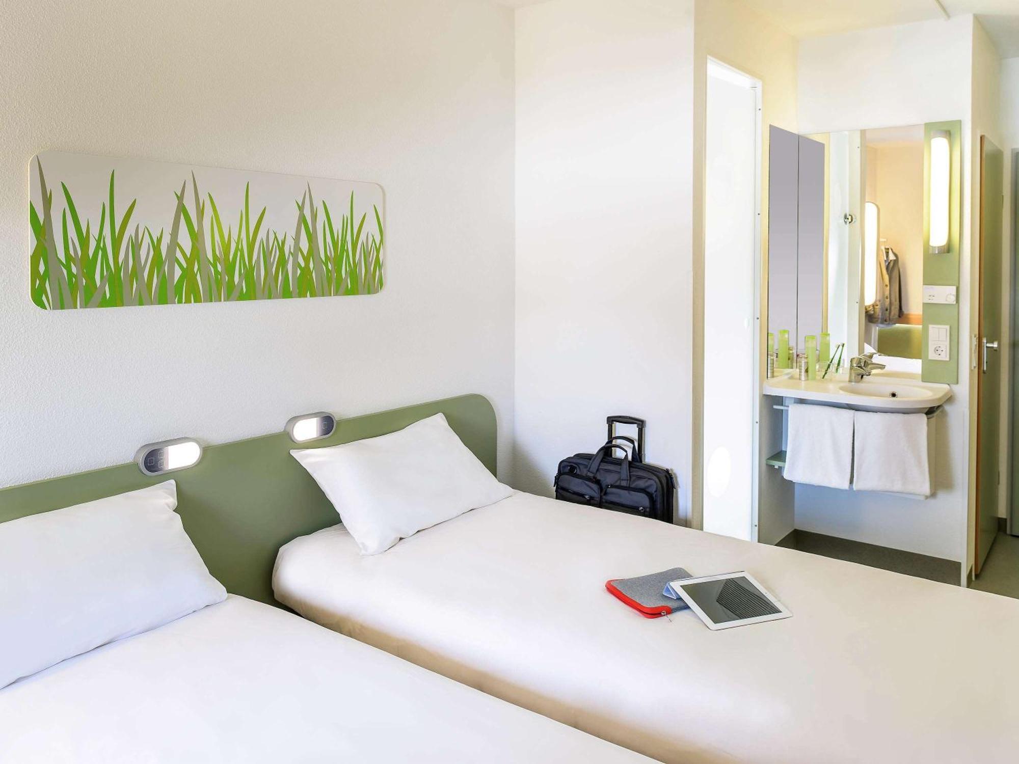 Ibis Budget Valenciennes Petite Forêt المظهر الخارجي الصورة