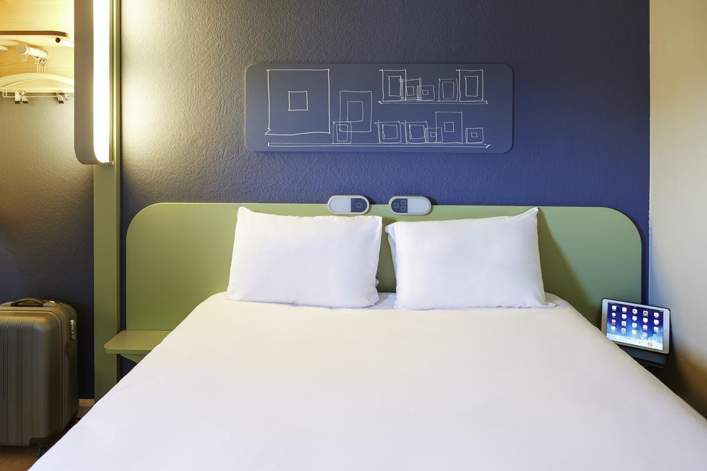 Ibis Budget Valenciennes Petite Forêt المظهر الخارجي الصورة