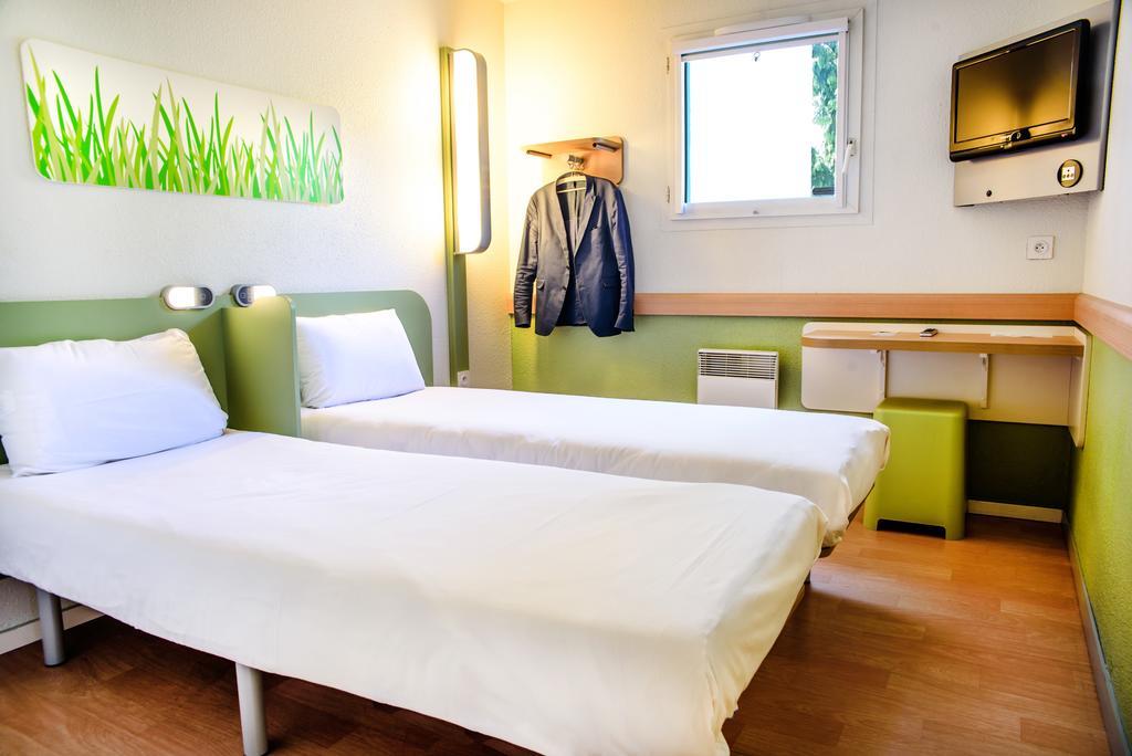 Ibis Budget Valenciennes Petite Forêt المظهر الخارجي الصورة